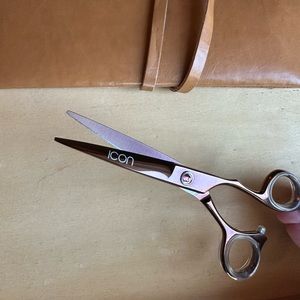 5.5’’ ICON rose gold everyday shears ICT-150